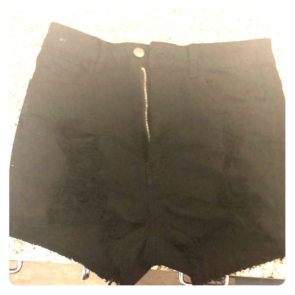 Short shorts